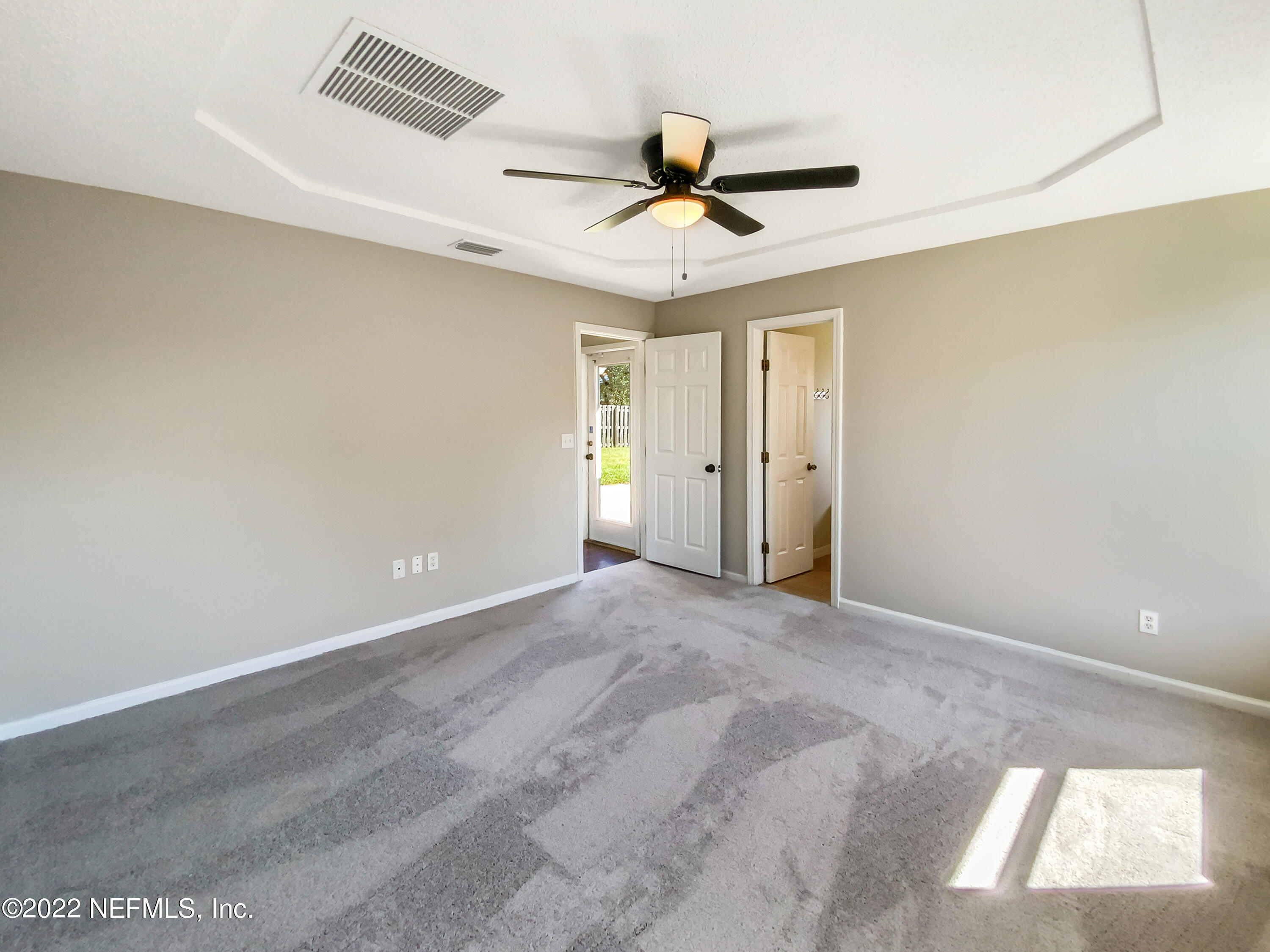 8652 Springtree Road Jacksonville, FL 32210 - Photo 12 of 24 listing_12