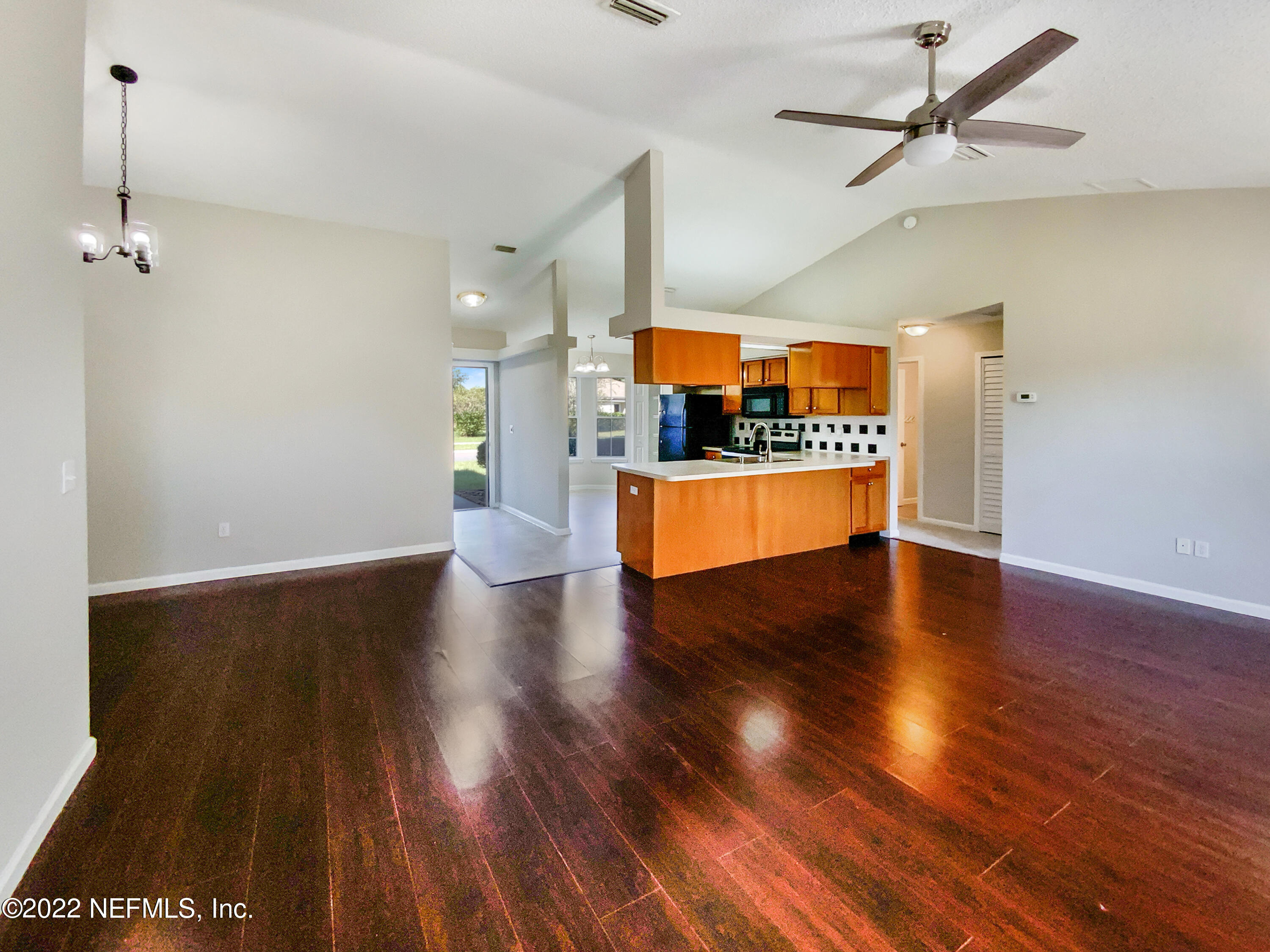8652 Springtree Road Jacksonville, FL 32210 - Photo 20 of 24 listing_21