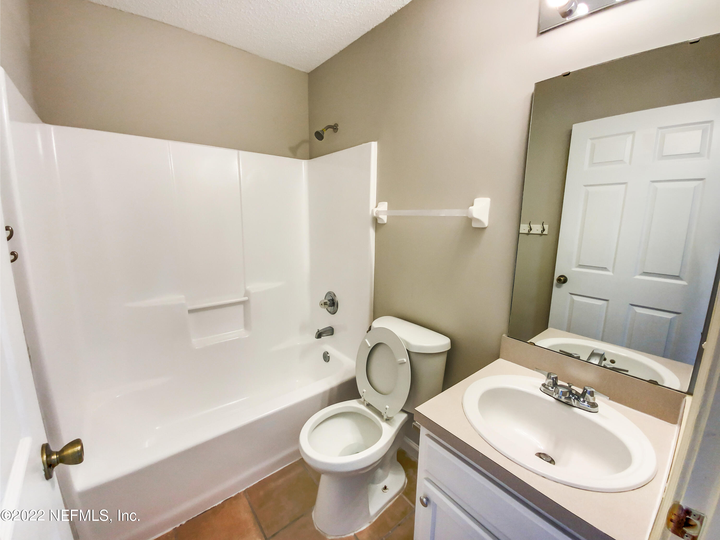 8652 Springtree Road Jacksonville, FL 32210 - Photo 21 of 24 listing_22