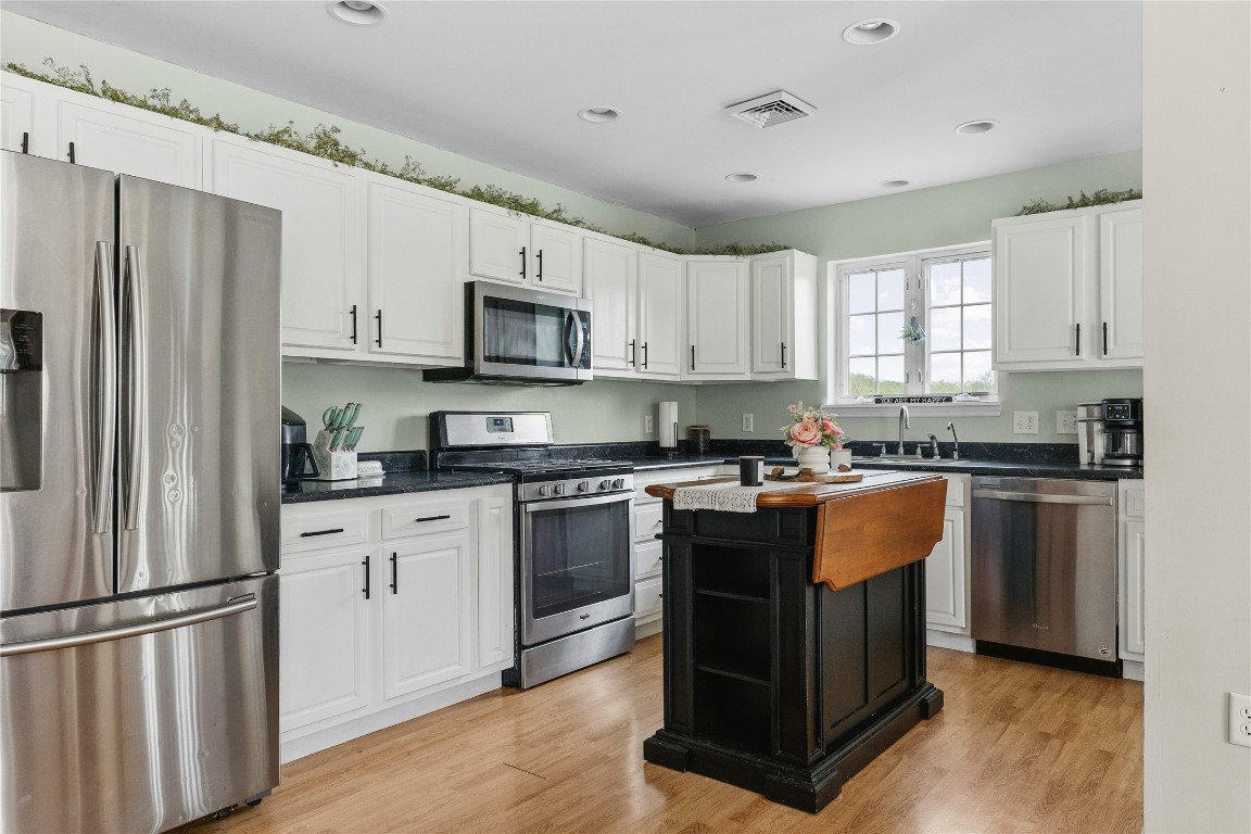 124 Old Stone Road Norwich, NY 13815 - Photo 11 of 42 Gallery Image 11