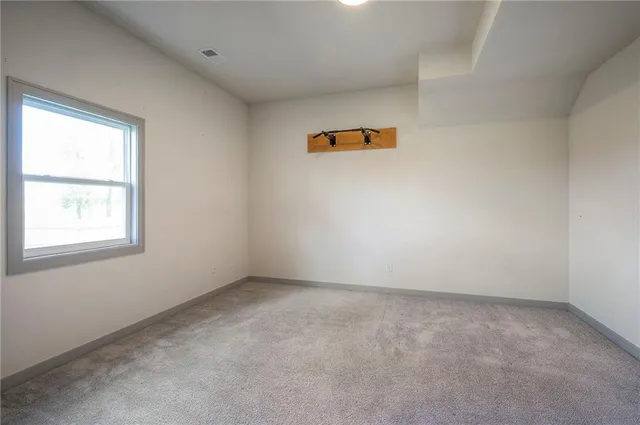 $435,000 | 1632 North 157th Street, Basehor, KS 66007