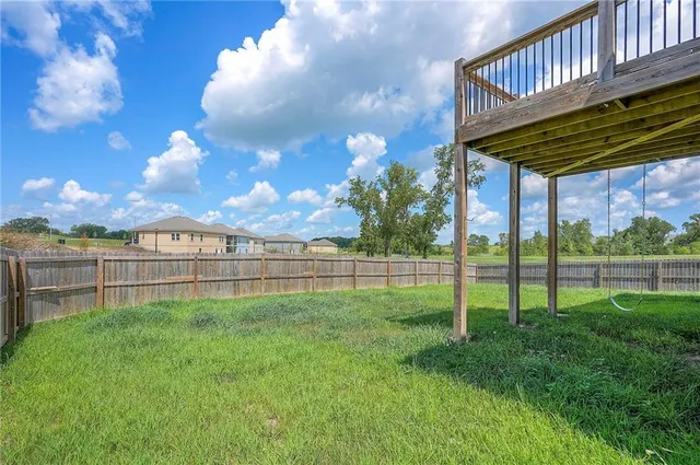 $435,000 | 1632 North 157th Street, Basehor, KS 66007