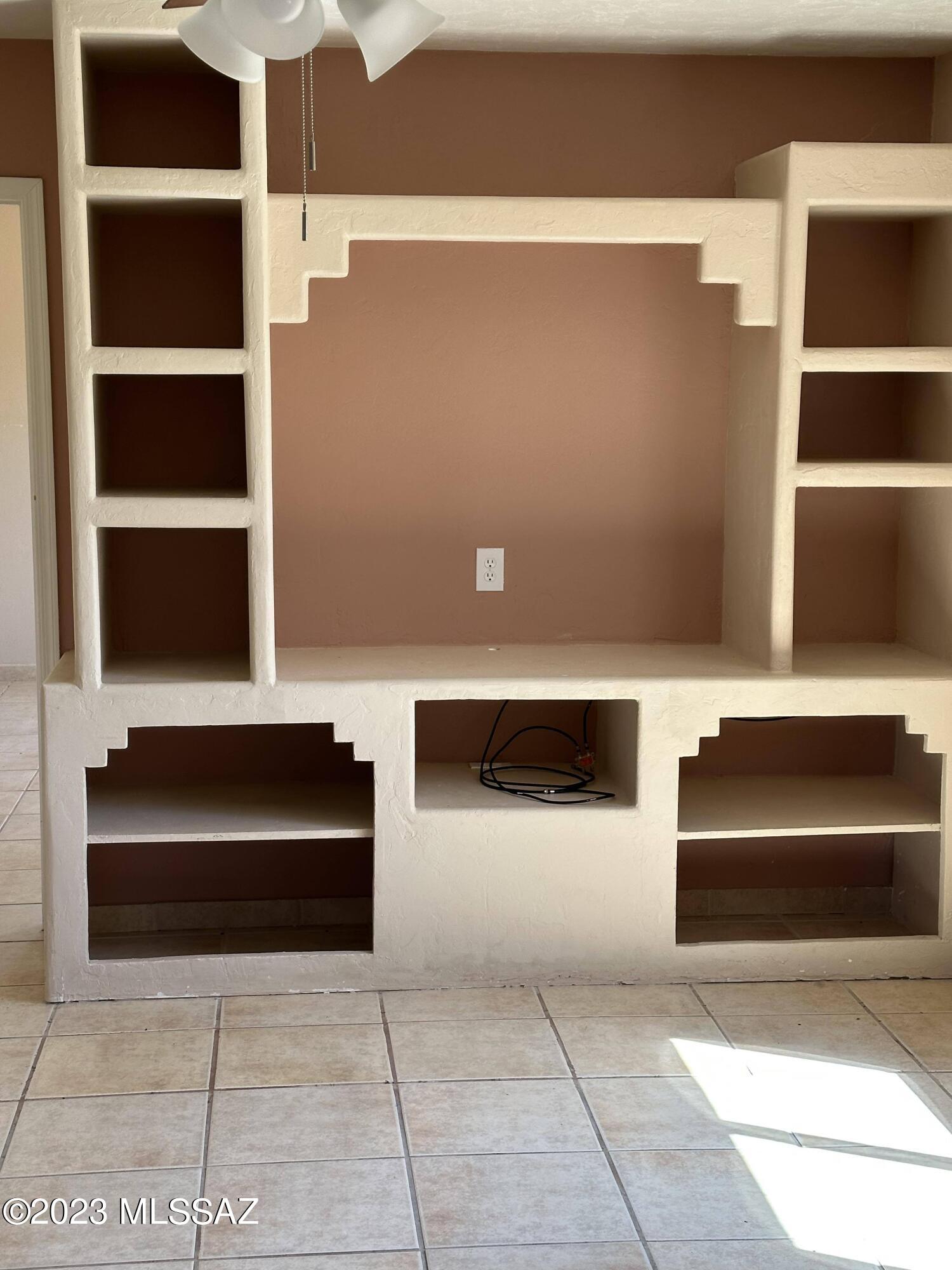 215 Calle Pulpo Rio Rico, AZ 85648 - Photo 8 of 27 Gallery Image 8