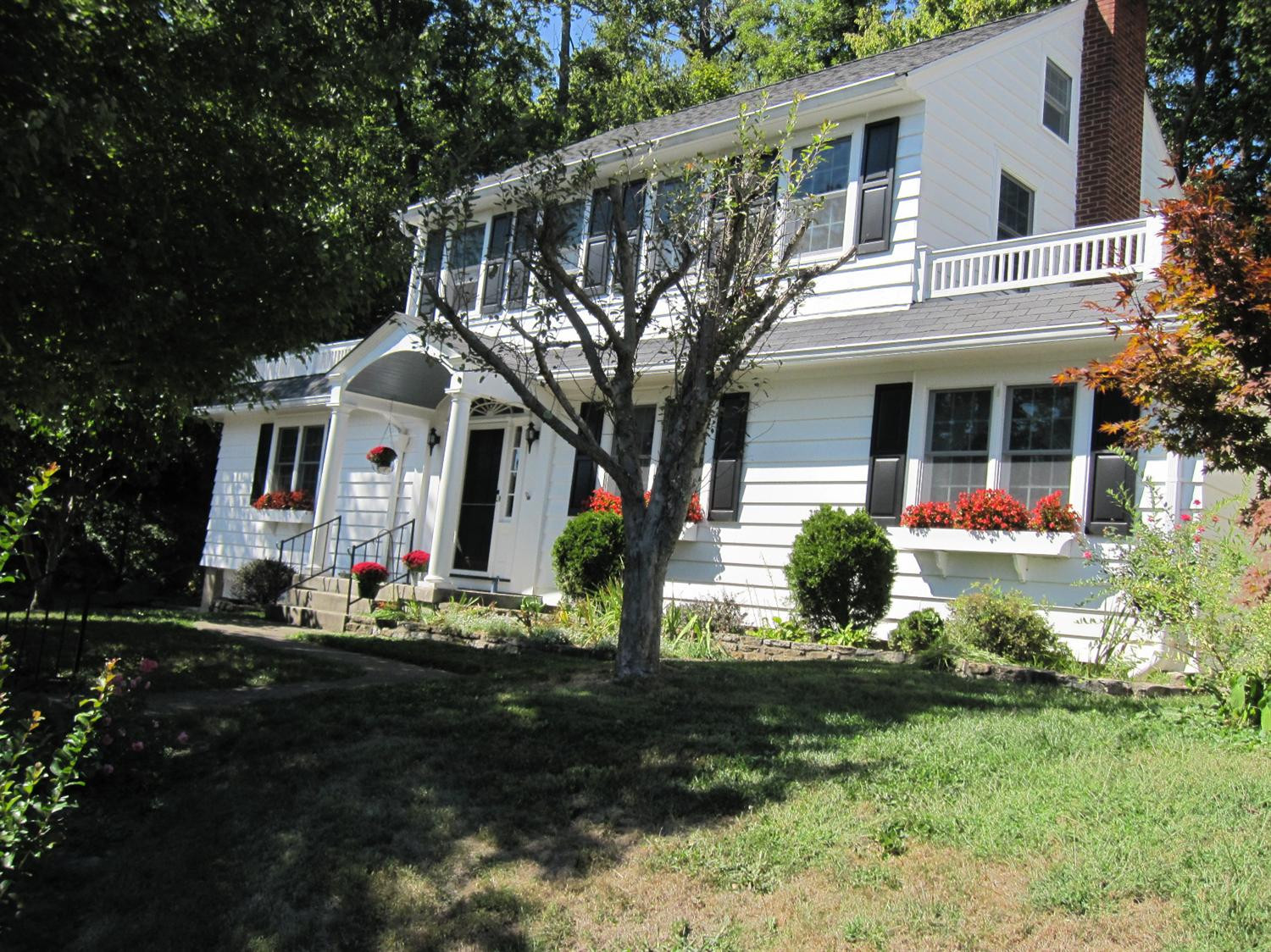 1012 Jackson Road Covington, KY 41011 - Photo 2 of 27 Gallery Image 2