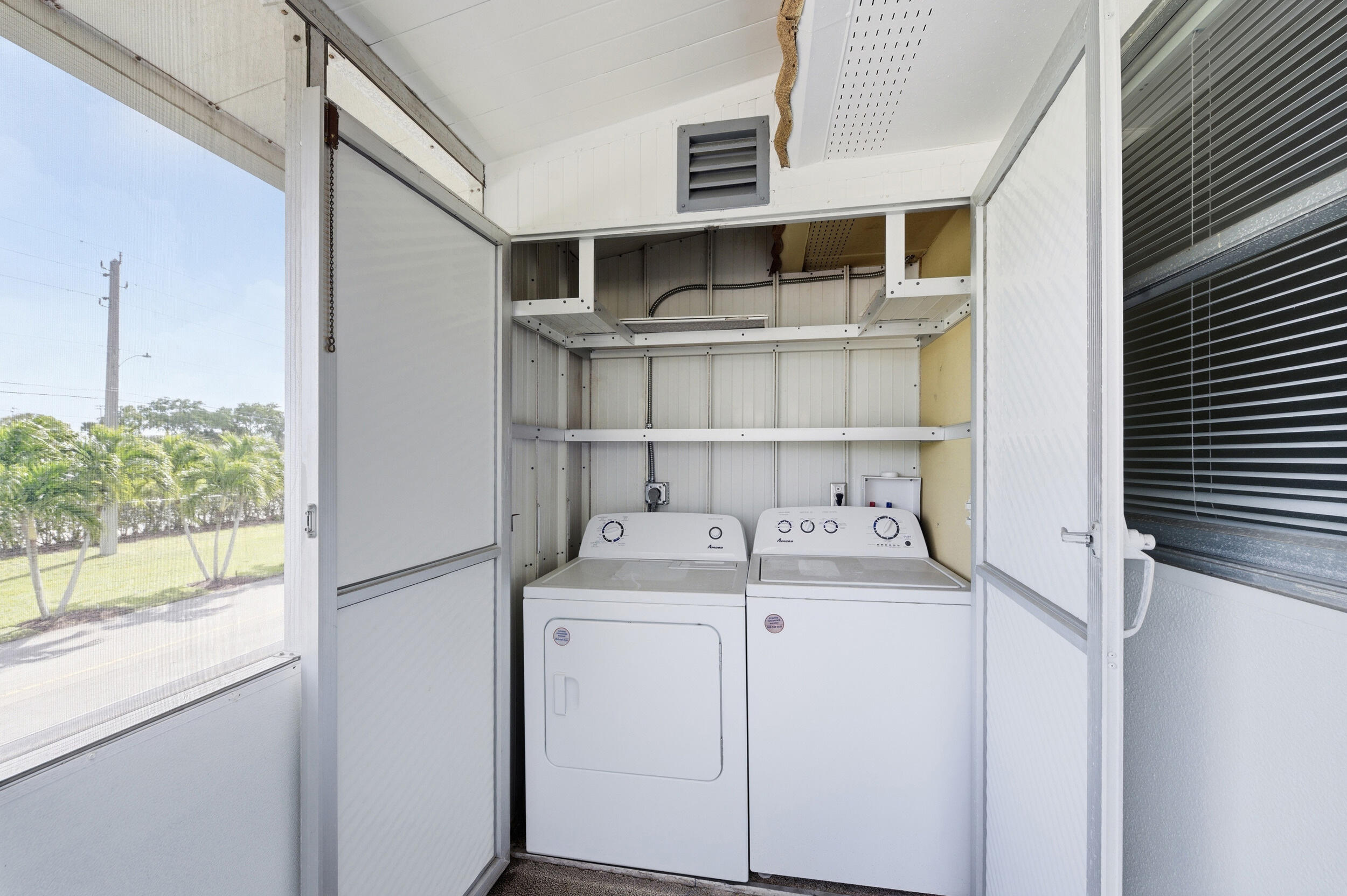 284 Flanders F Delray Beach, FL 33484 - Photo 25 of 74 19_dsc_1819