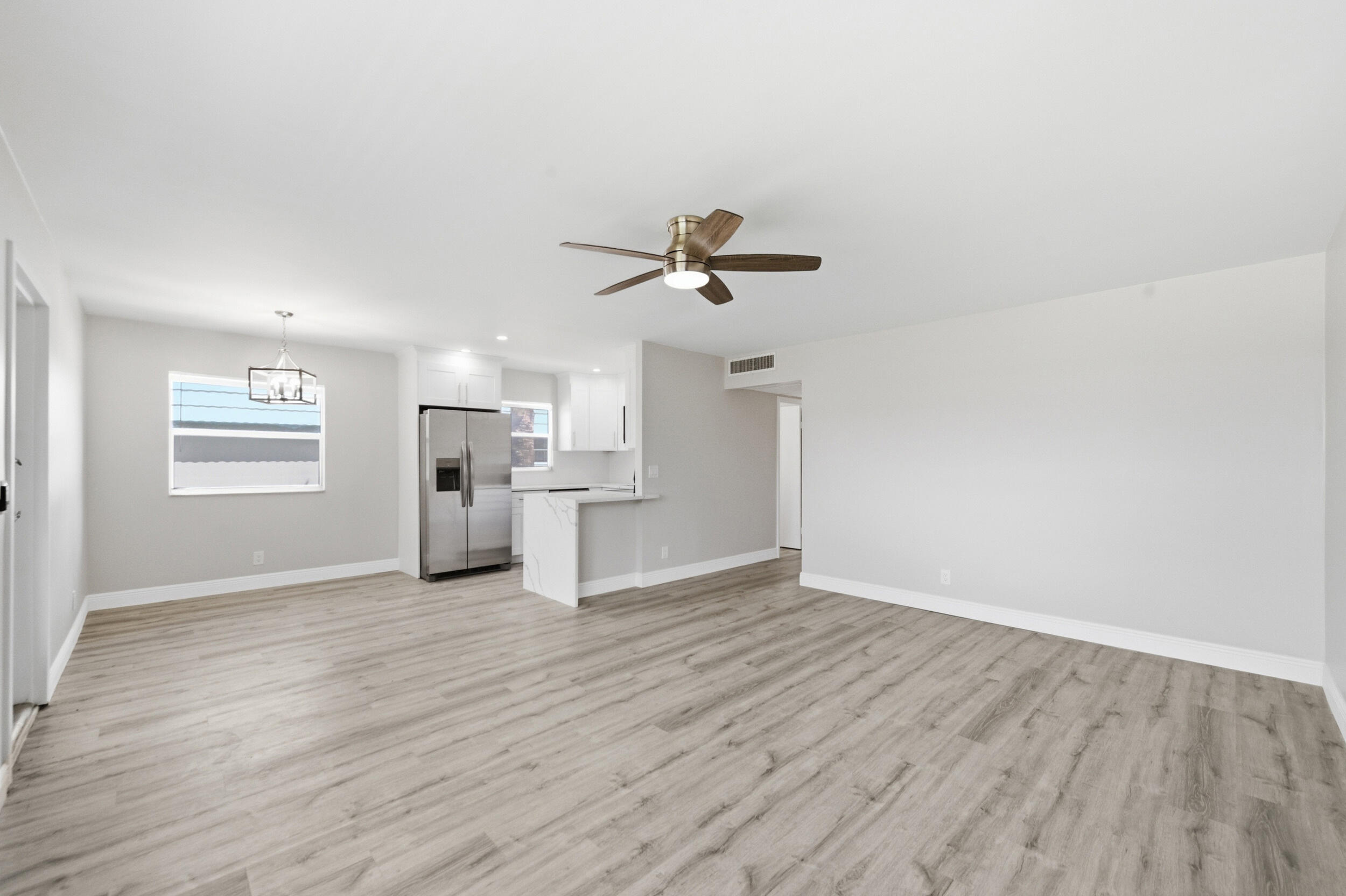 284 Flanders F Delray Beach, FL 33484 - Photo 5 of 74 3_dsc_1729