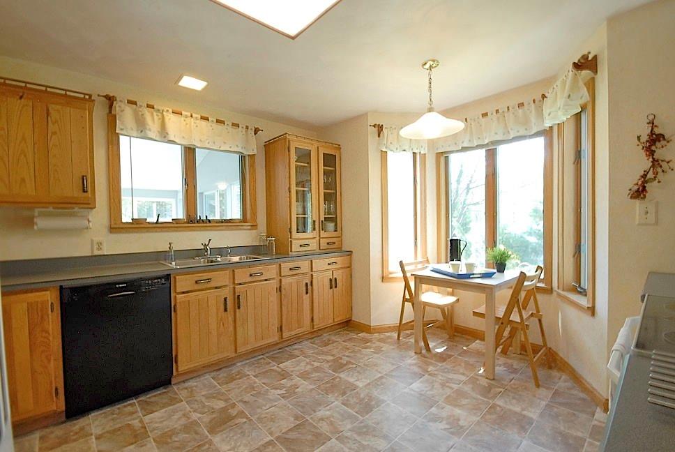 433 Maple Summit Road Mill Run, PA 15464 - Photo 8 of 25