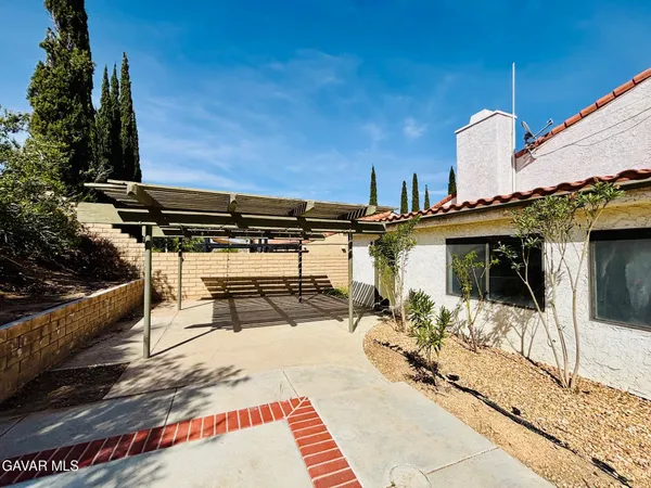 $3,599 | 38343 5th Place West, Palmdale, CA 93551