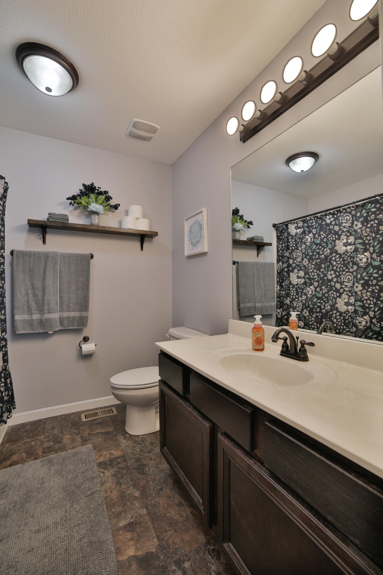 71 Friendship Road Ringgold, GA 30736 - Photo 9 of 18 Master Bath