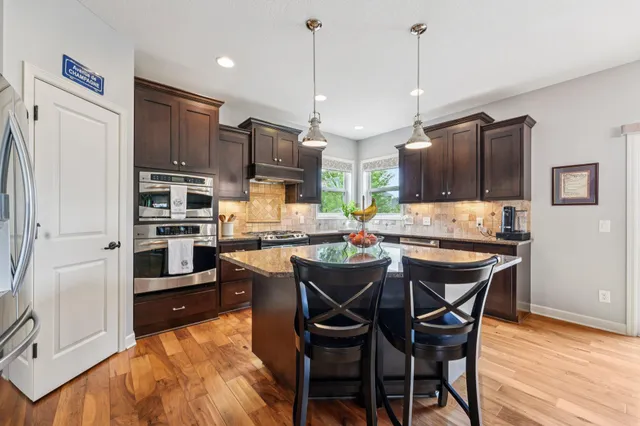 $800,000 | 3277 Pin Oak Road, Medina, MN 55340