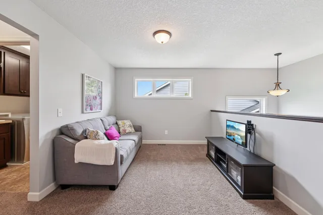 $800,000 | 3277 Pin Oak Road, Medina, MN 55340