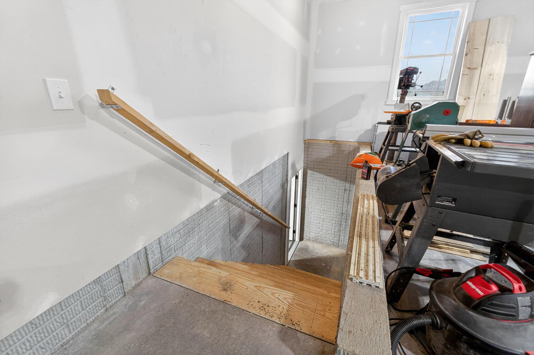 25461 Shoemaker Road Circleville, OH 43113 - Photo 57 of 61 25461 Shoemaker (Interior)-45