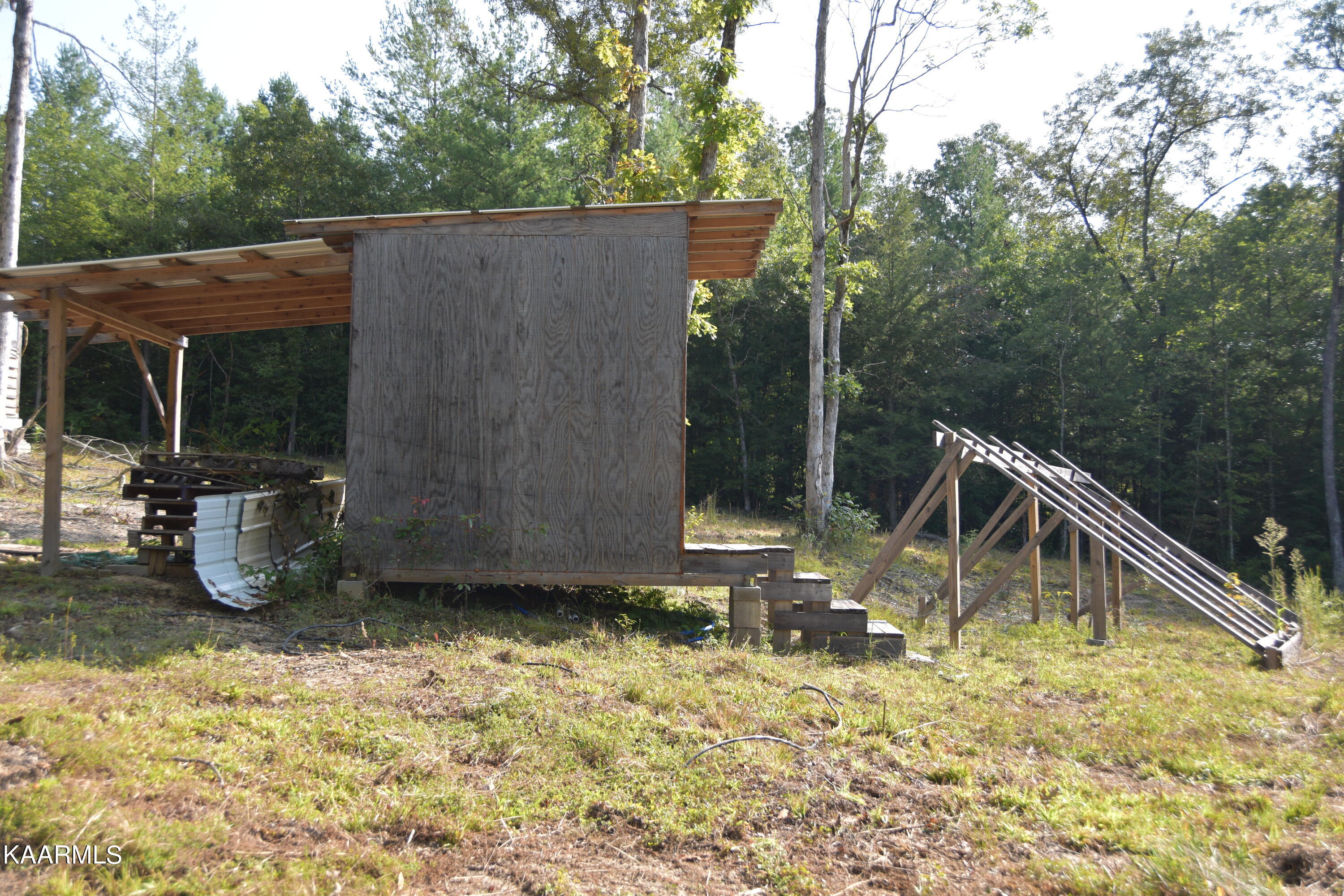 566 Williams Branch Road Lancing, TN 37770 - Photo 12 of 34 Shed