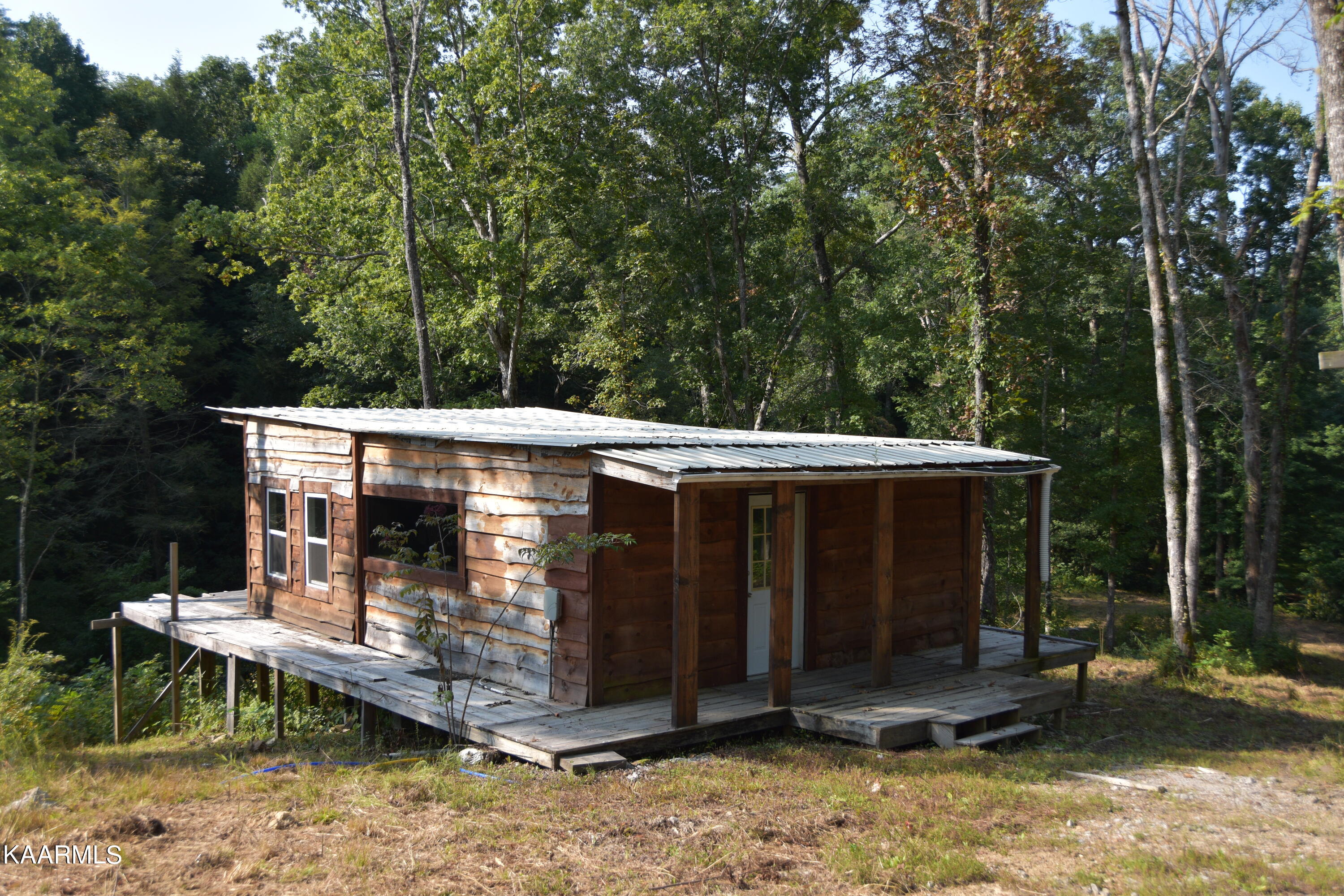566 Williams Branch Road Lancing, TN 37770 - Photo 16 of 34 Cabin 2