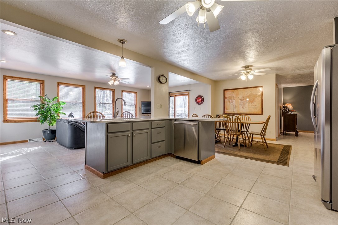 9836 Hoose Road Mentor, OH 44060 - Photo 8 of 35 Gallery Image 8