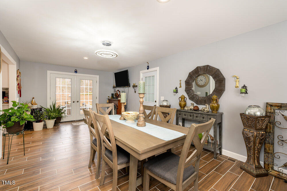 810 Grovemont Road Raleigh, NC 27603 - Photo 12 of 23 013_ndp29-edit