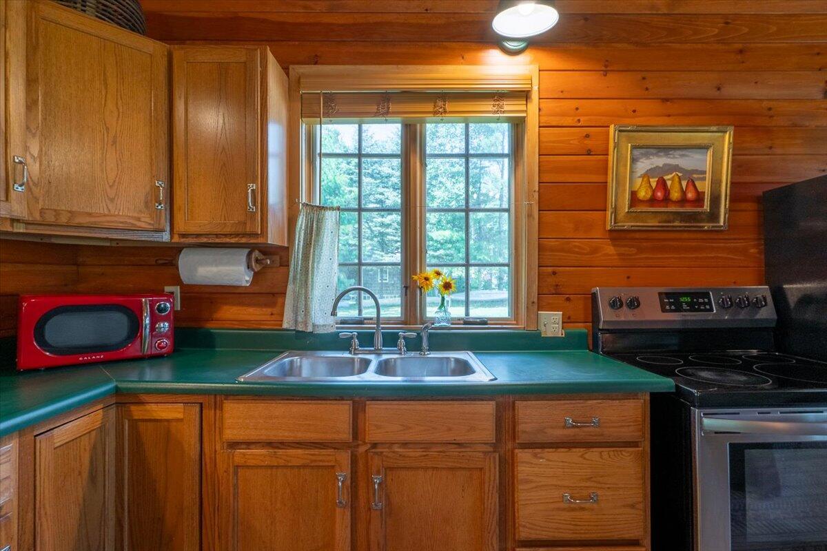4 Shore Road Hope, ME 04847 - Photo 19 of 39 4 Shore Road, Hope