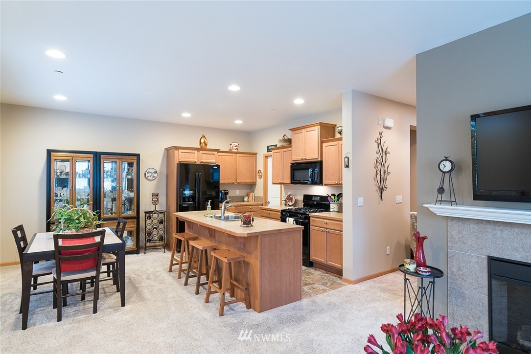 10625 Ross Road, Unit D Bothell, WA 98011 - Photo 11 of 25