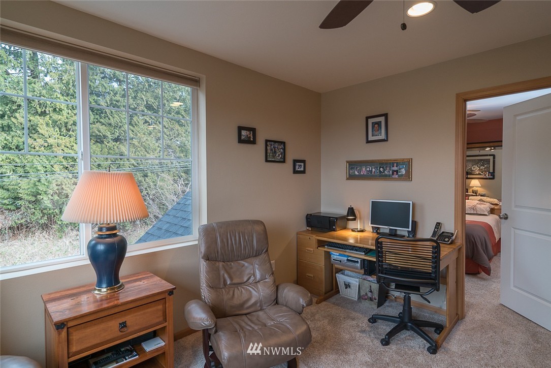 10625 Ross Road, Unit D Bothell, WA 98011 - Photo 14 of 25