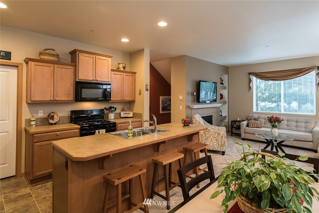 10625 Ross Road, Unit D Bothell, WA 98011 - Photo 7 of 25