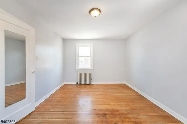 $1,450 | 23 Carpenter Terrace North, Belleville, NJ 07109