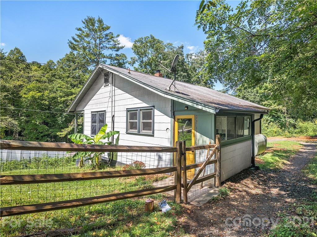 477 Fletcher Martin Road Alexander, NC 28701 - Photo 14 of 16 Gallery Image 14