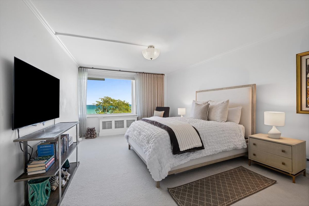 1630 Sheridan Road, Unit 5G Wilmette, IL 60091 - Photo 16 of 23 Gallery Image 16