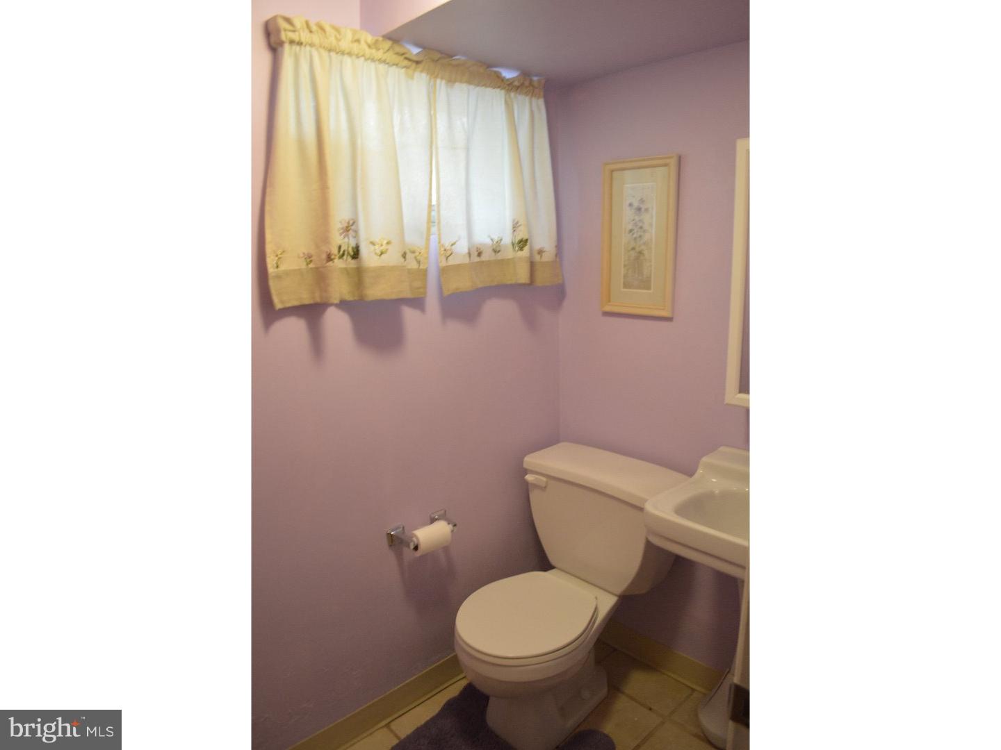 709 Cambridge Road Brookhaven, PA 19015 - Photo 21 of 23 Bathroom
