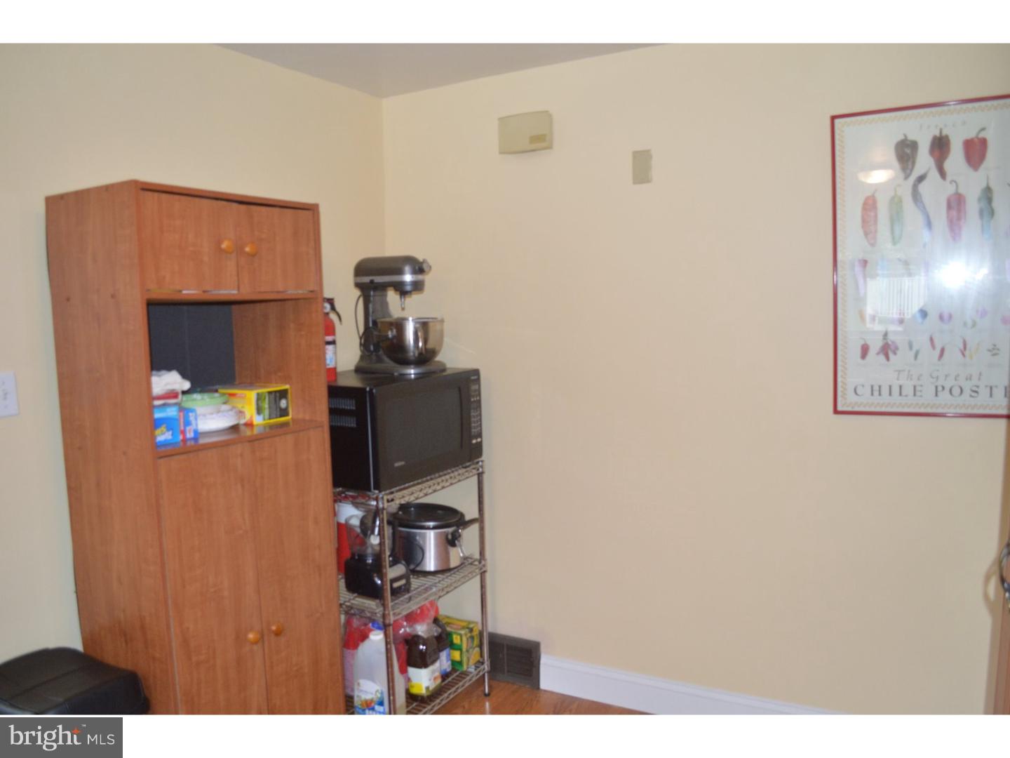 709 Cambridge Road Brookhaven, PA 19015 - Photo 9 of 23 Kitchen