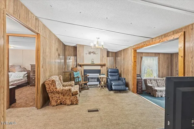 $375,000 | 177 Helton Hollow Road, Eidson, TN 37731