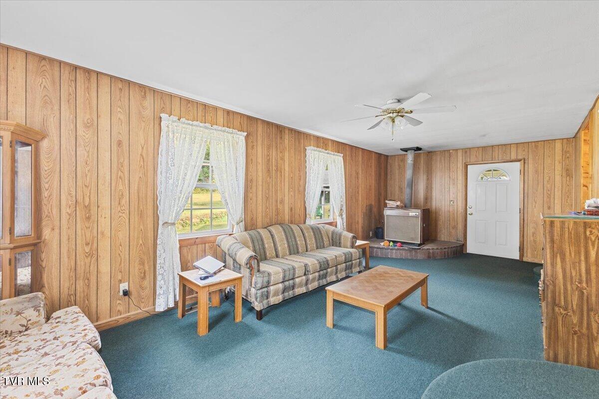 177 Helton Hollow Road Eidson, TN 37731 - Photo 19 of 61 Den