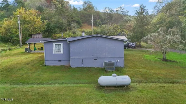 $375,000 | 177 Helton Hollow Road, Eidson, TN 37731