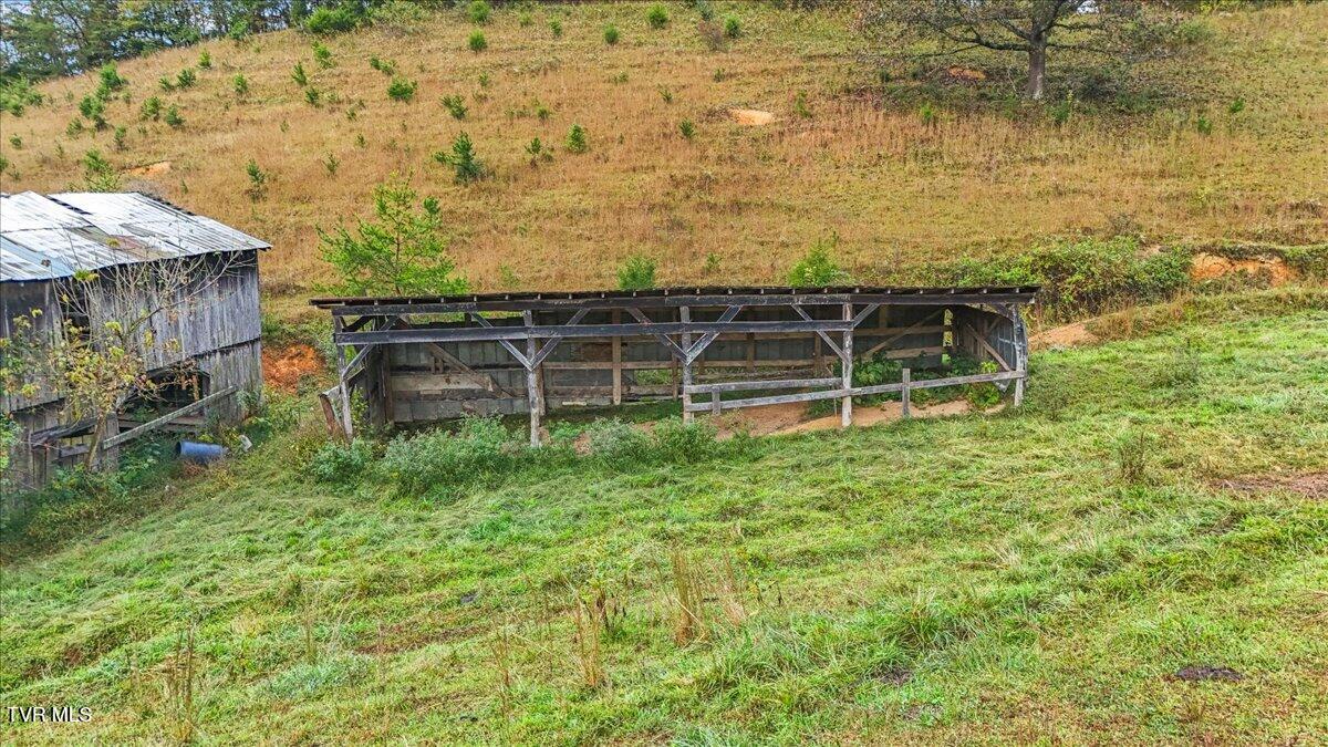 177 Helton Hollow Road Eidson, TN 37731 - Photo 48 of 61 47-DJI_20251008095111_0148_D