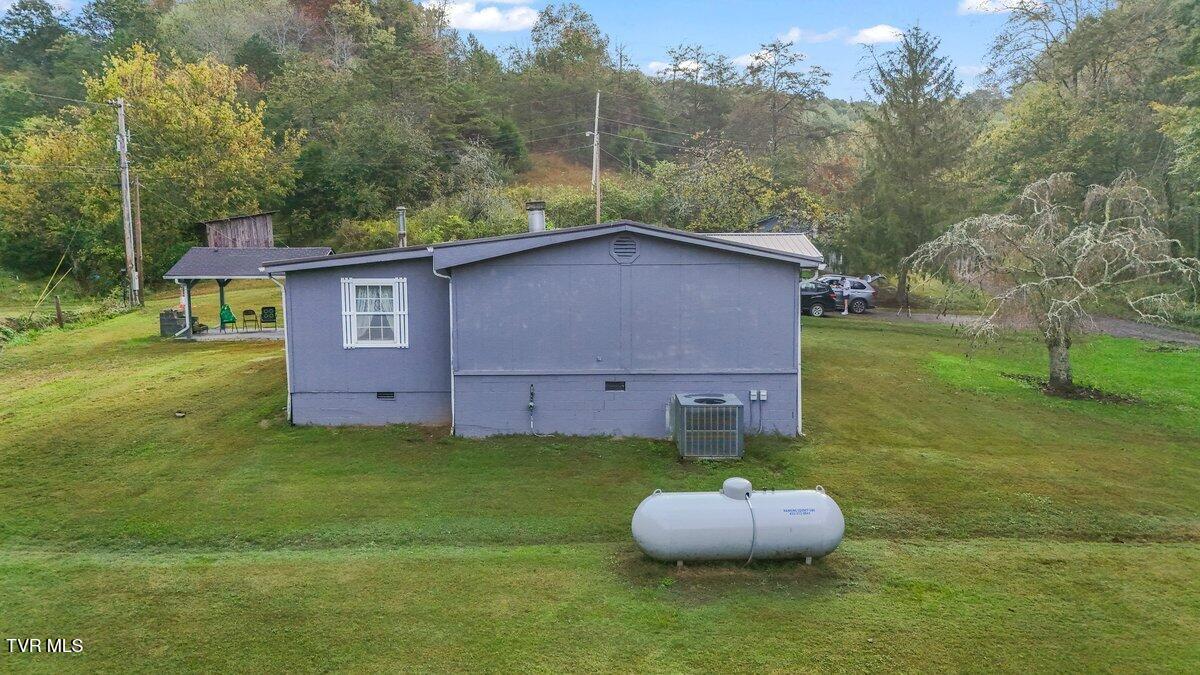 177 Helton Hollow Road Eidson, TN 37731 - Photo 60 of 61 DJI_20251008093646_0116_D
