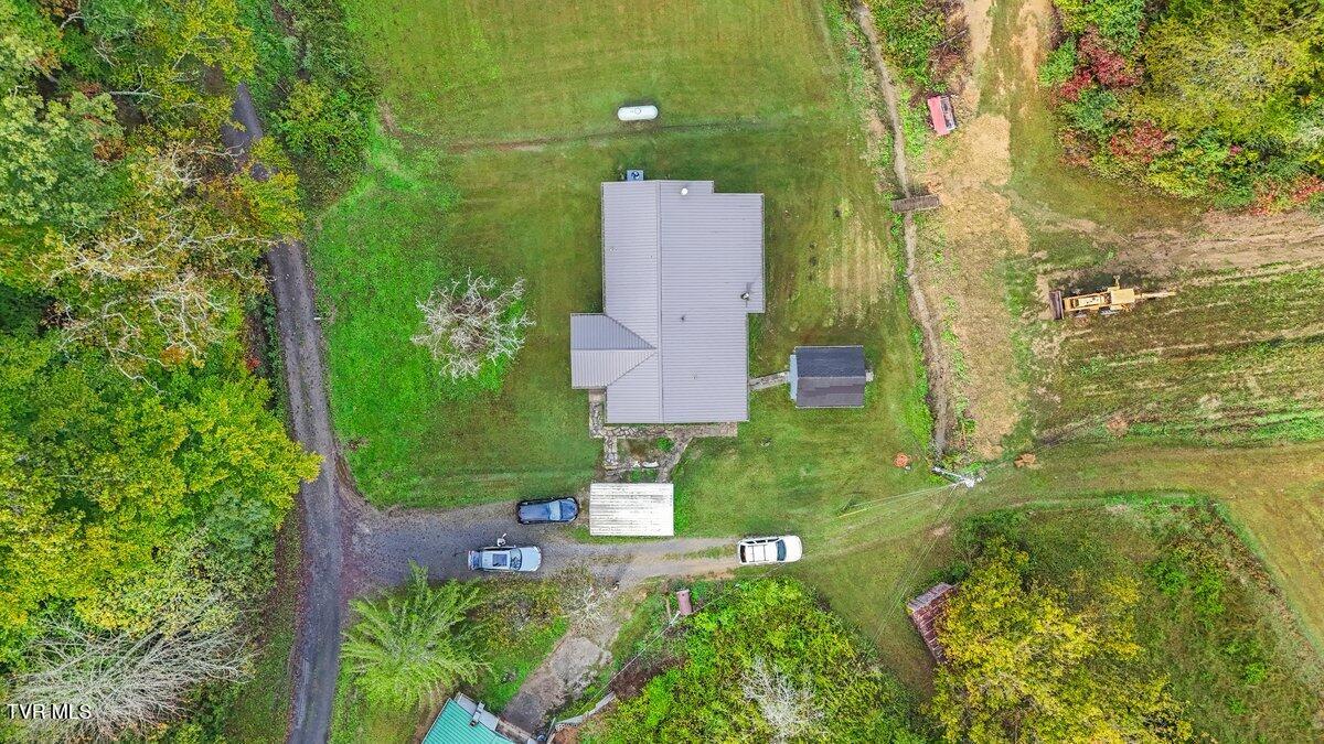 177 Helton Hollow Road Eidson, TN 37731 - Photo 61 of 61 DJI_20251008093530_0113_D