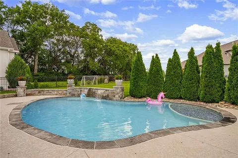 $875,000 | 15854 West 165th Terrace, Olathe, KS 66062