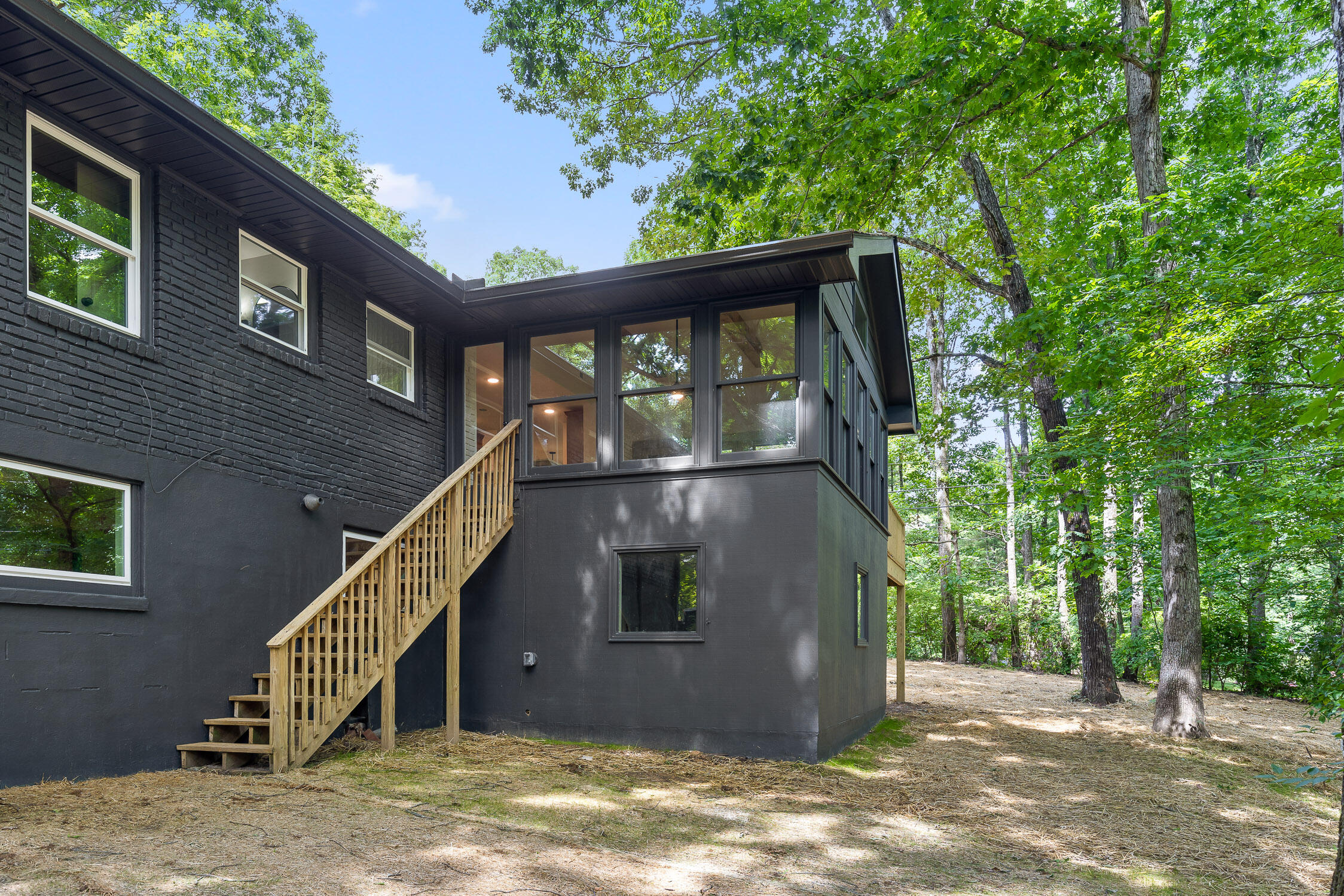1100 Crown Point Road West Signal Mountain, TN 37377 - Photo 26 of 32 1100 W Crown Point W Rd