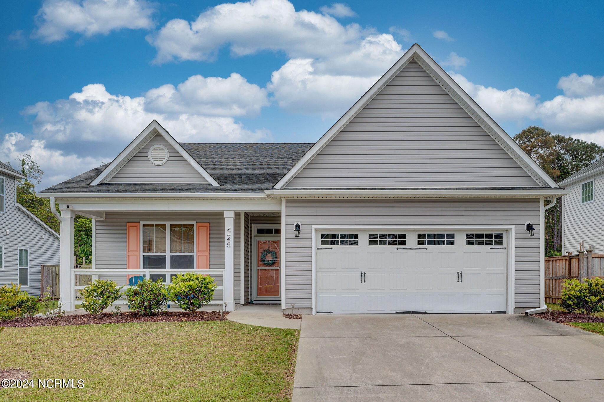 425 Lehigh Road Wilmington, NC 28412 - Photo 1 of 42 Front View