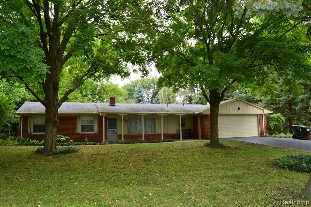95 Nesbit Lane Rochester, MI 48309 - Photo 1 of 20 DSC_0686.jpg