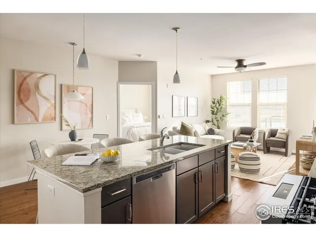 $345,000 | 13598 Via Varra, Unit 321, Broomfield, CO 80020