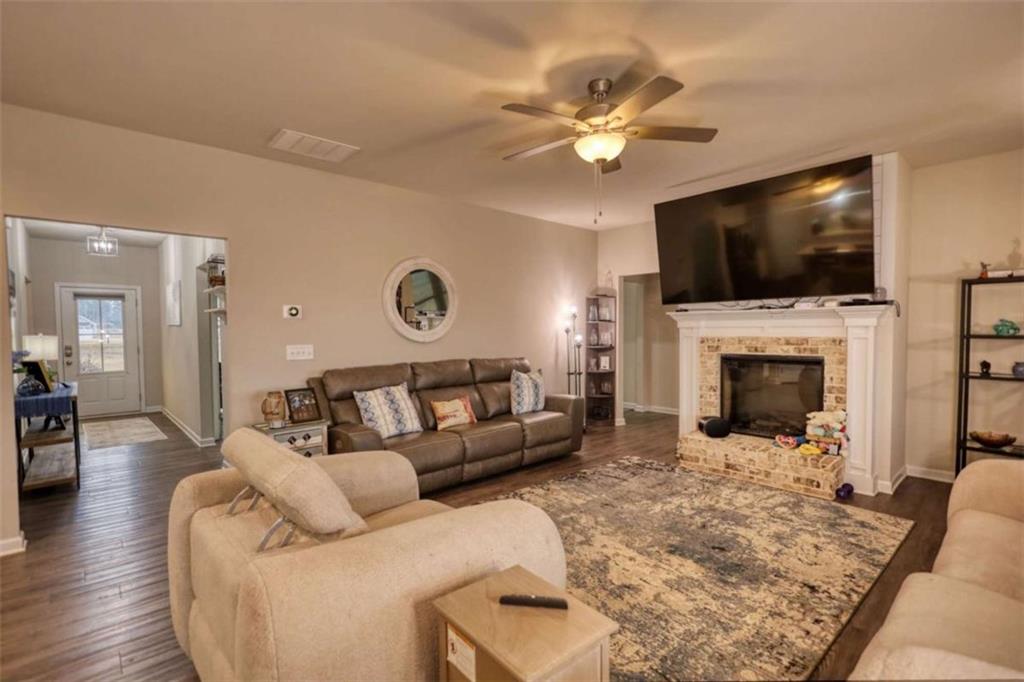 3741 Highway 83 Good Hope, GA 30641 - Photo 8 of 47