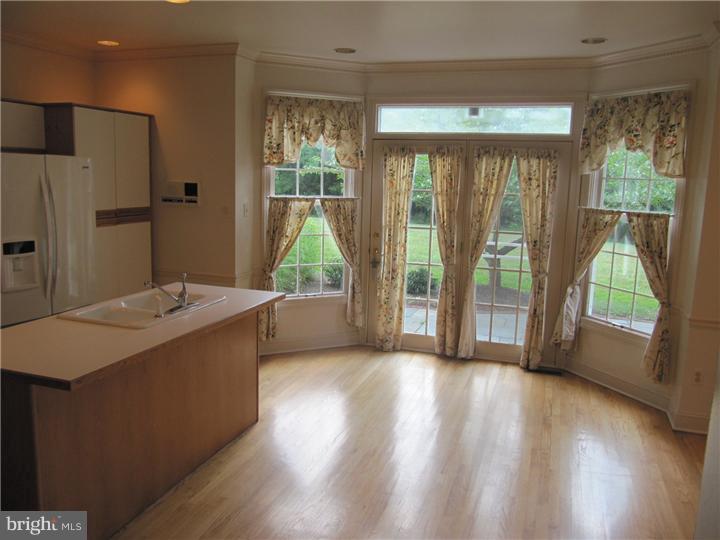 57 Sentinel Road, Unit 123 Washington Crossing, PA 18977 - Photo 8 of 20 Gallery Image 8