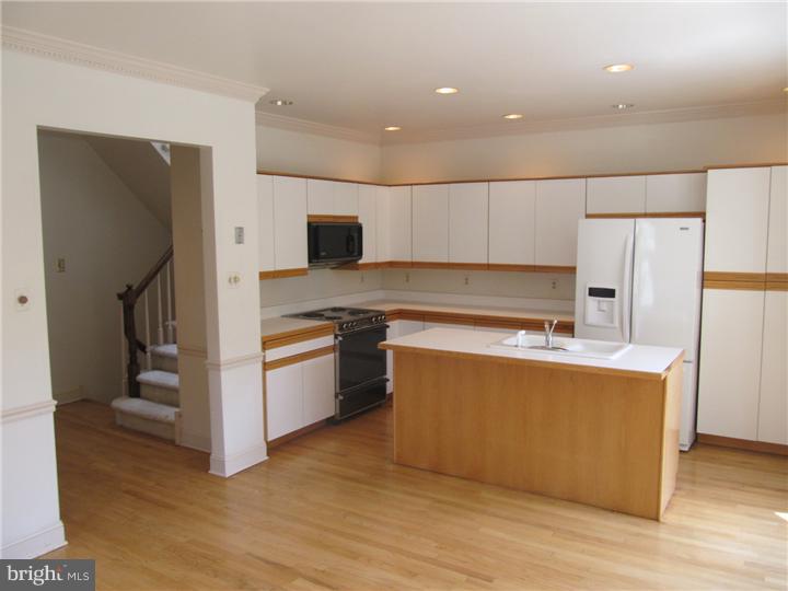 57 Sentinel Road, Unit 123 Washington Crossing, PA 18977 - Photo 9 of 20 Gallery Image 9