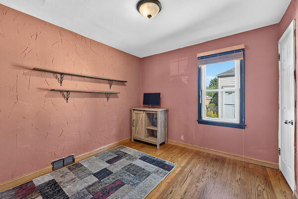 1728 Russet Street Racine, WI 53405 - Photo 14 of 27 Bedroom 3