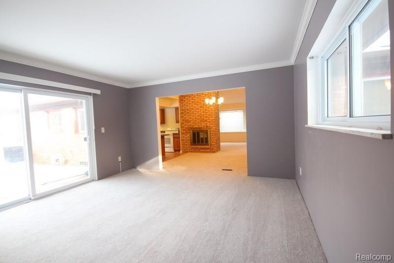 1644 Kingsmere Circle Rochester, MI 48309 - Photo 28 of 31 Kingsmere+040-3035386016-O.jpg