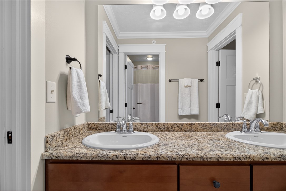 681 High Street Victor, NY 14564 - Photo 14 of 50 Double sinks in the primary suite