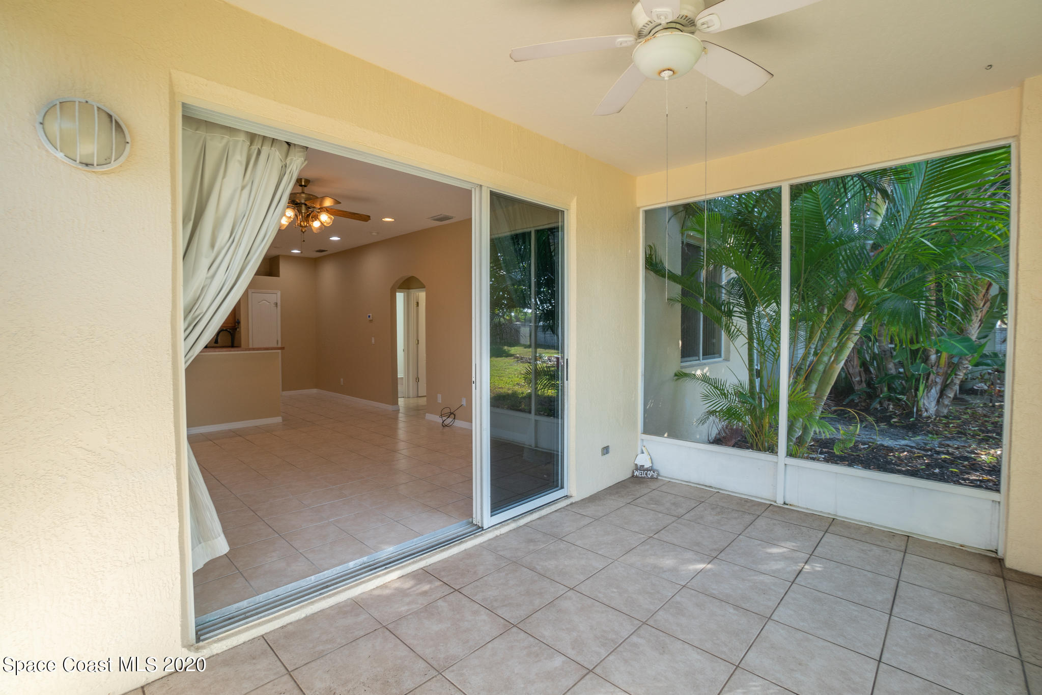 153 Babylon Lane Melbourne, FL 32903 - Photo 5 of 32 a view interior of the house