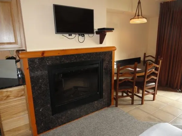 $79,900 | 2504 River Road, Unit 7223, Wisconsin Dells, WI 53965