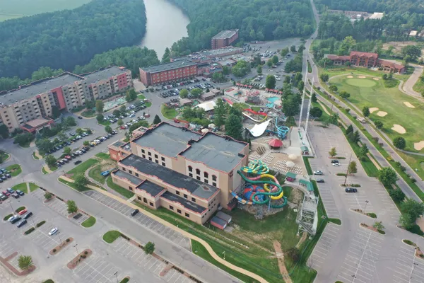 $79,900 | 2504 River Road, Unit 7223, Wisconsin Dells, WI 53965