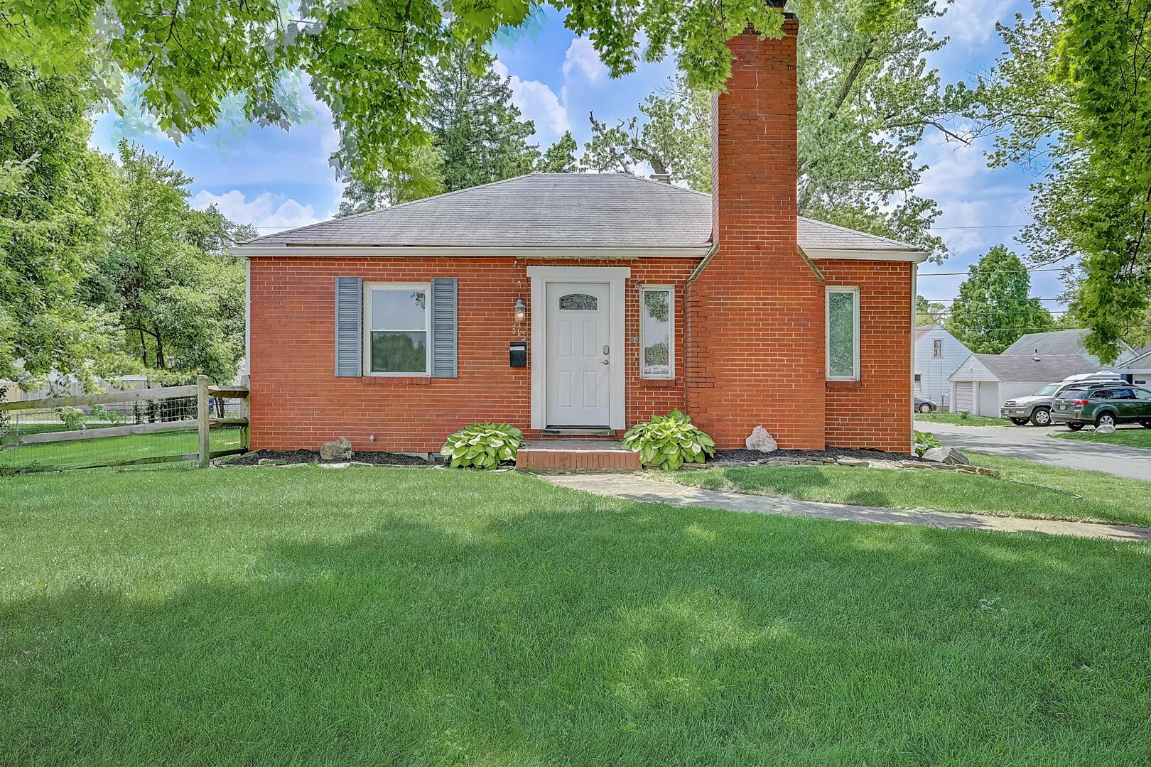 513 Morse Road Columbus, OH 43214 - Photo 4 of 25 listing_3